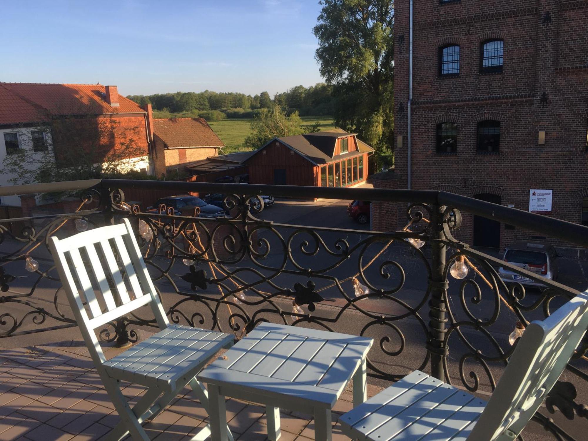 B&B Muehlenvilla Am Buetzower Hafen Eksteriør billede