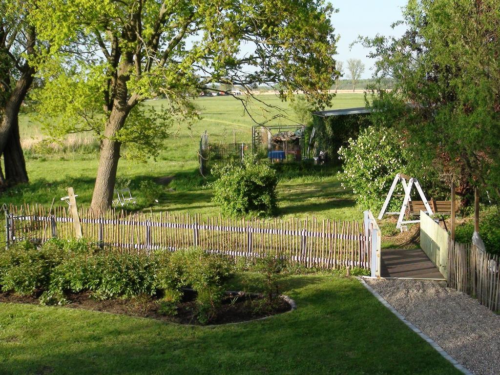 B&B Muehlenvilla Am Buetzower Hafen Eksteriør billede